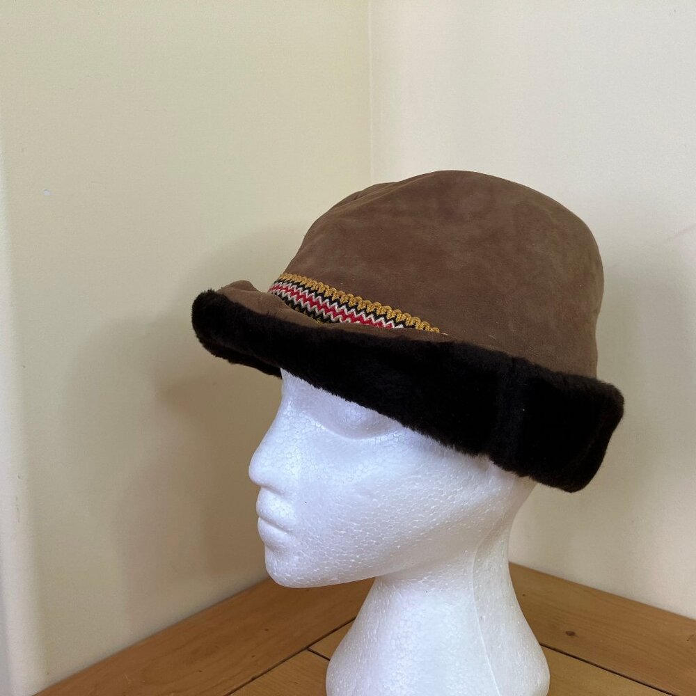 Bavarian Faux Suede Hat with Faux Fur Trim Inner Ear Flap Vintage Winter Fedora